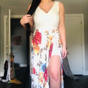 White Dress (PICTURES DONT DO IT JUSTICE!)